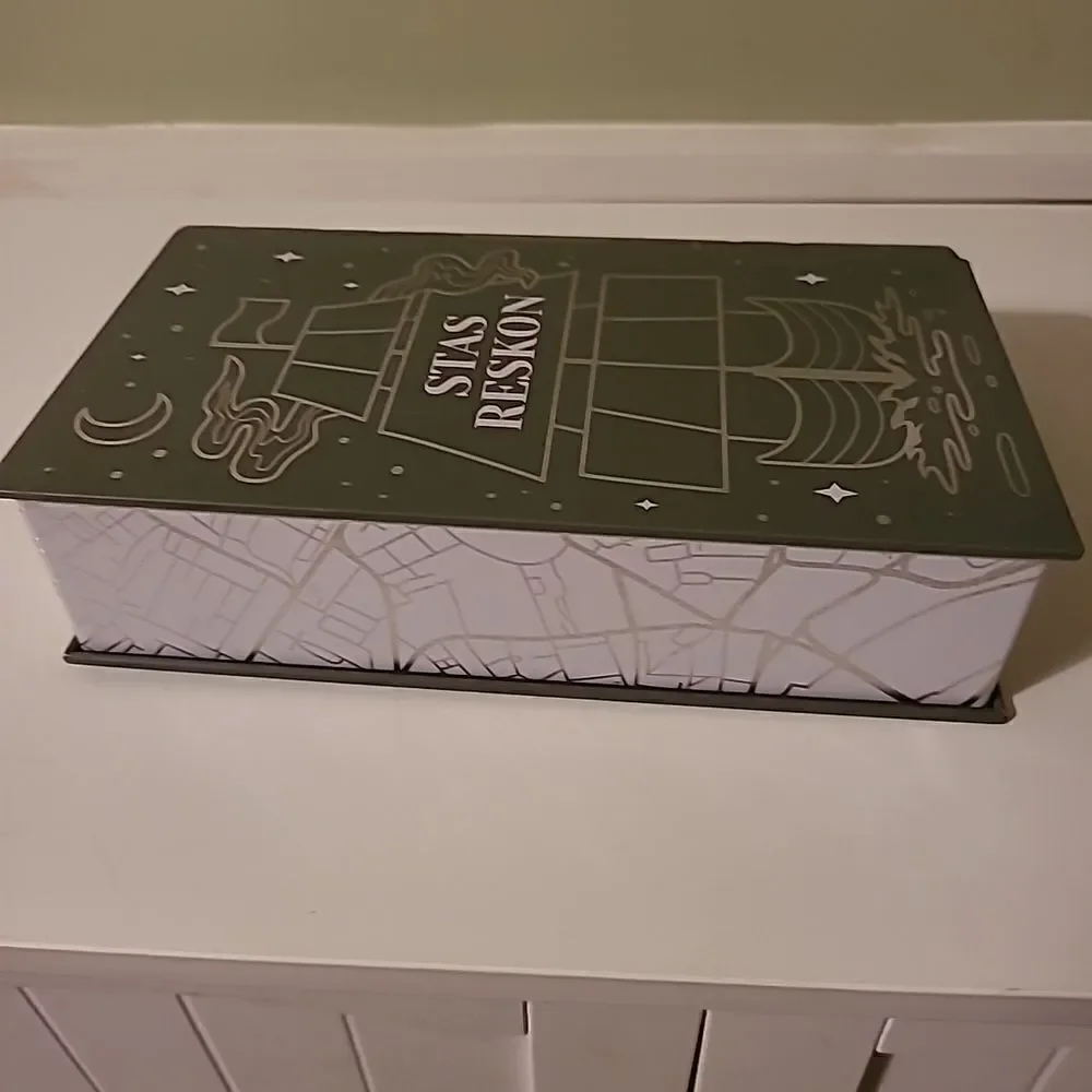 Tin Box